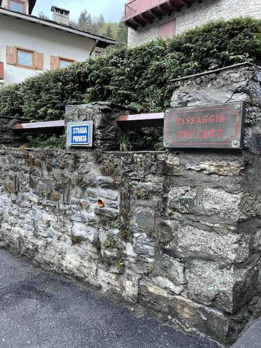 Petite Maison In Centro A Courmayeur Exterior foto